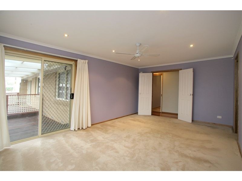 54 Warana Drive, Hampton Park VIC 3976