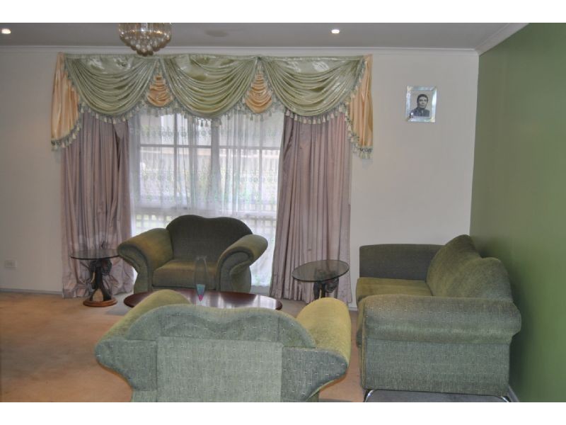 30 Clive Street, Hampton Park VIC 3976