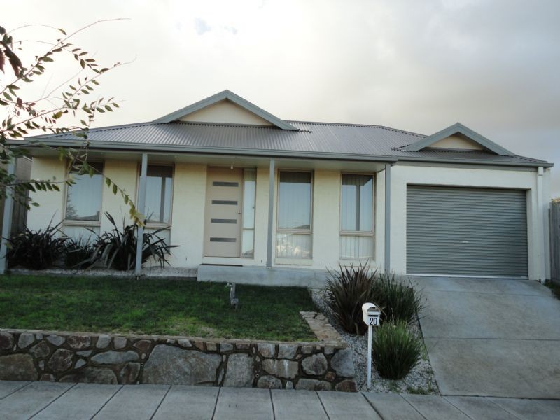 20 Hanrahan Wynd, Lynbrook VIC 3975