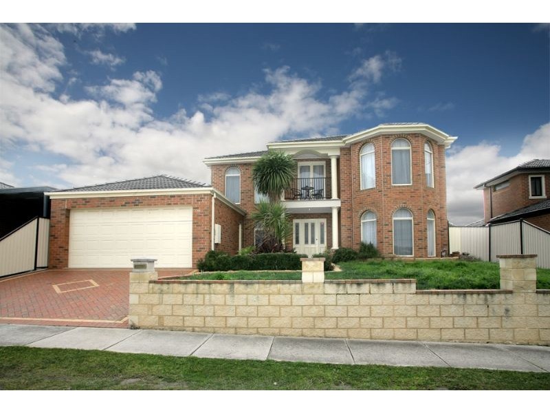 100 Hinrichsen Drive, Hallam VIC 3803