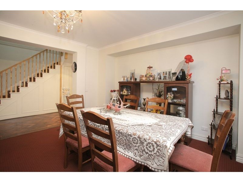 100 Hinrichsen Drive, Hallam VIC 3803