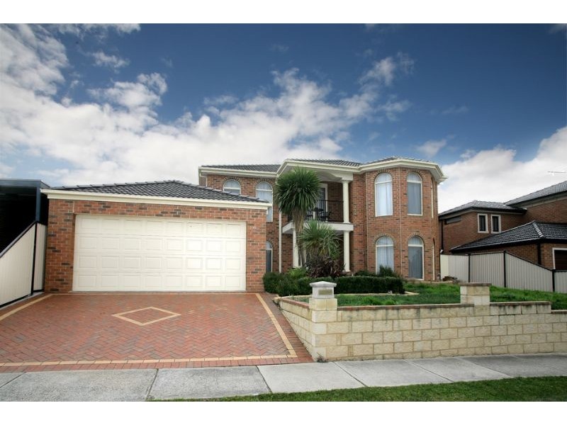 100 Hinrichsen Drive, Hallam VIC 3803