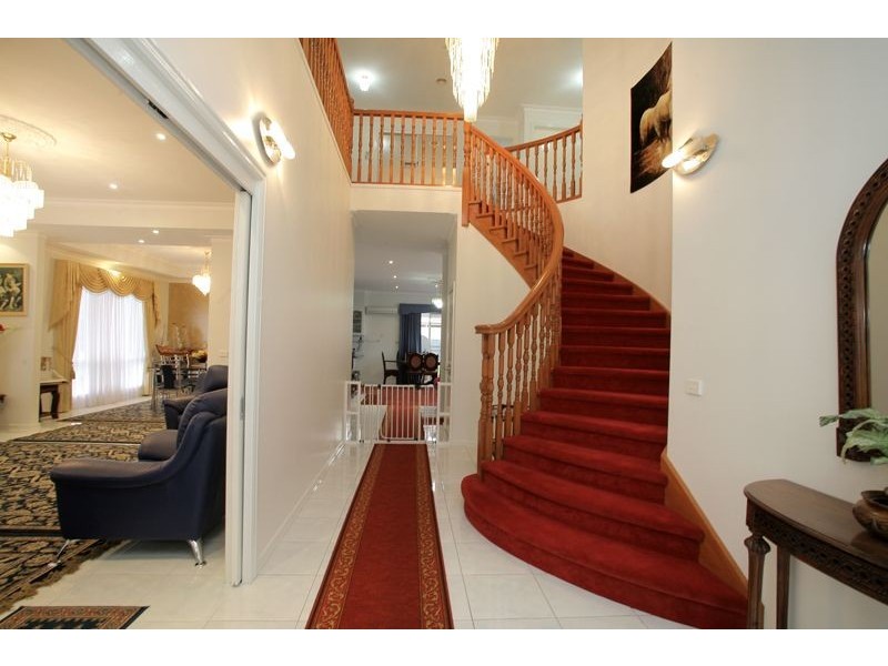 126 Hinrichsen Drive, Hallam VIC 3803