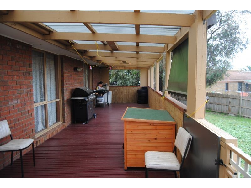 11 Edgerton Court, Hampton Park VIC 3976