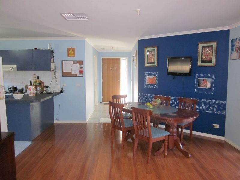 7 Elpara Way, Hampton Park VIC 3976