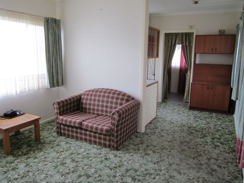 2/1 Blossom Drive, Doveton VIC 3177