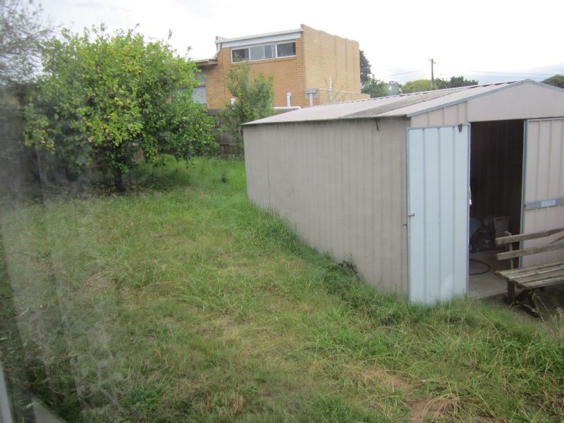 2/1 Blossom Drive, Doveton VIC 3177