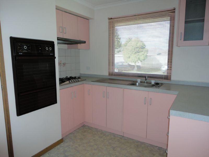 1 Isaac Edey Place, Hampton Park VIC 3976