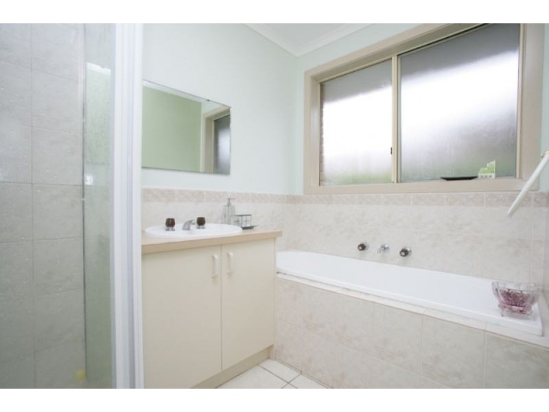 6 Bluegum Way, Hampton Park VIC 3976