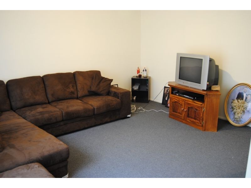 75 Edeys Run, Hampton Park VIC 3976