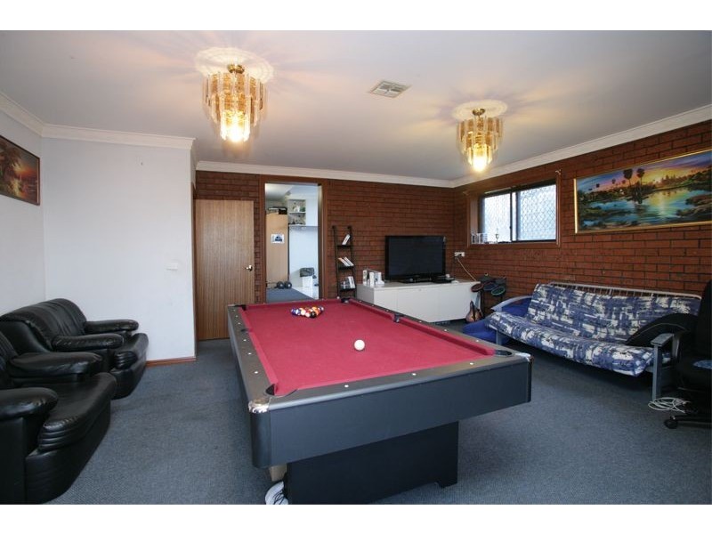 6 Bindi Close, Hallam VIC 3803