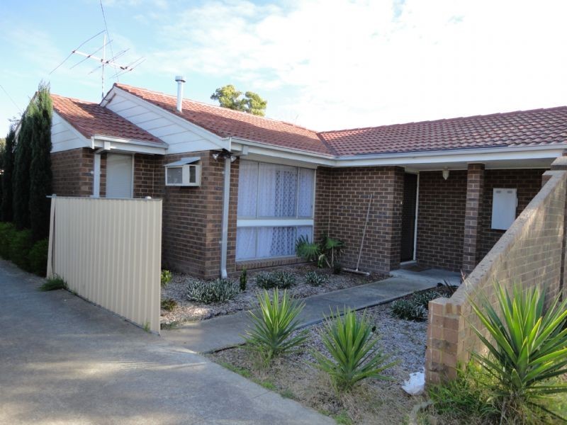 1/9 Sinclair Court, Hampton Park VIC 3976