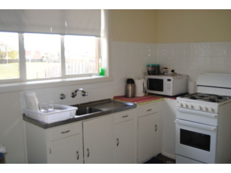 1/41 William Avenue, Dandenong VIC 3175