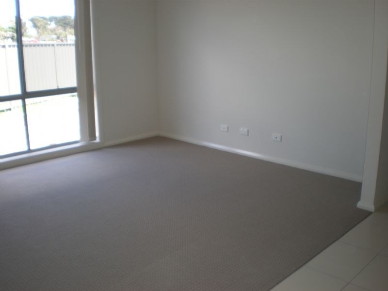 23 Epsilon Way, Lynbrook VIC 3975