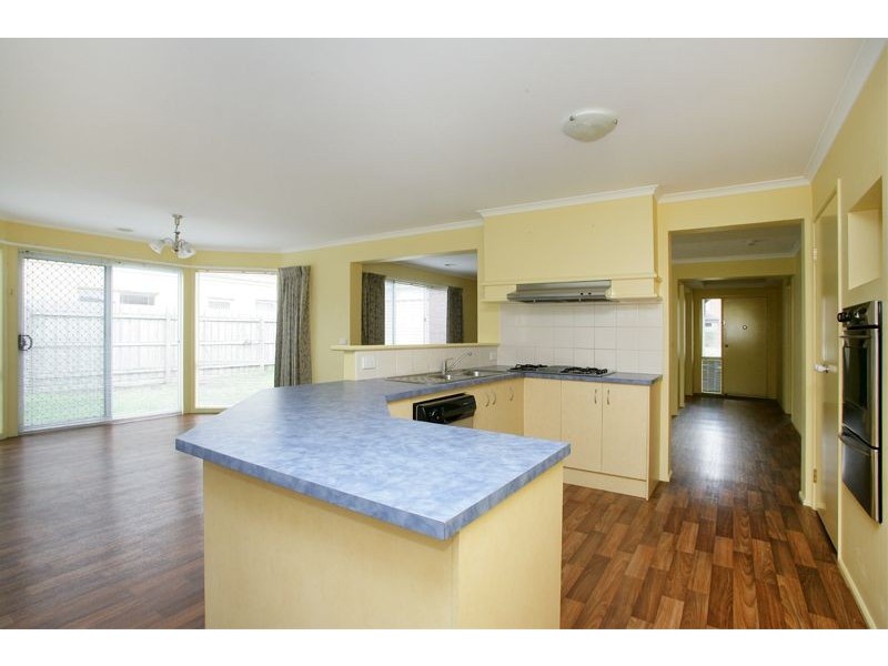 29 May Gibbs Crescent, Lynbrook VIC 3975