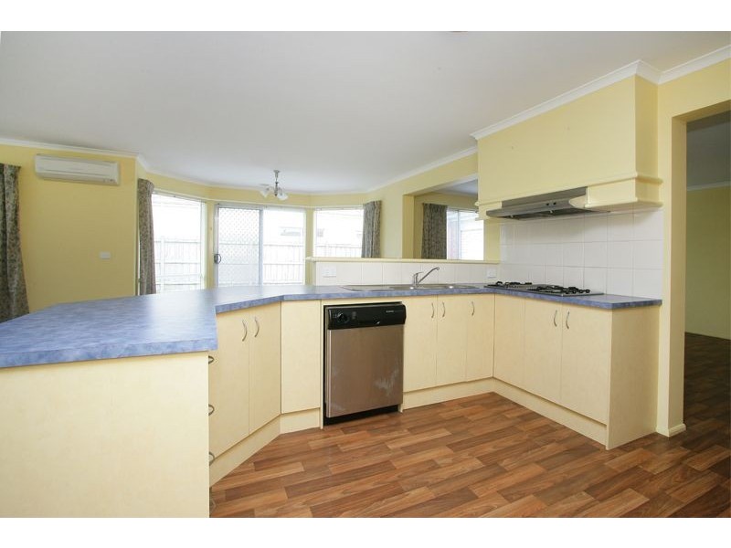 29 May Gibbs Crescent, Lynbrook VIC 3975