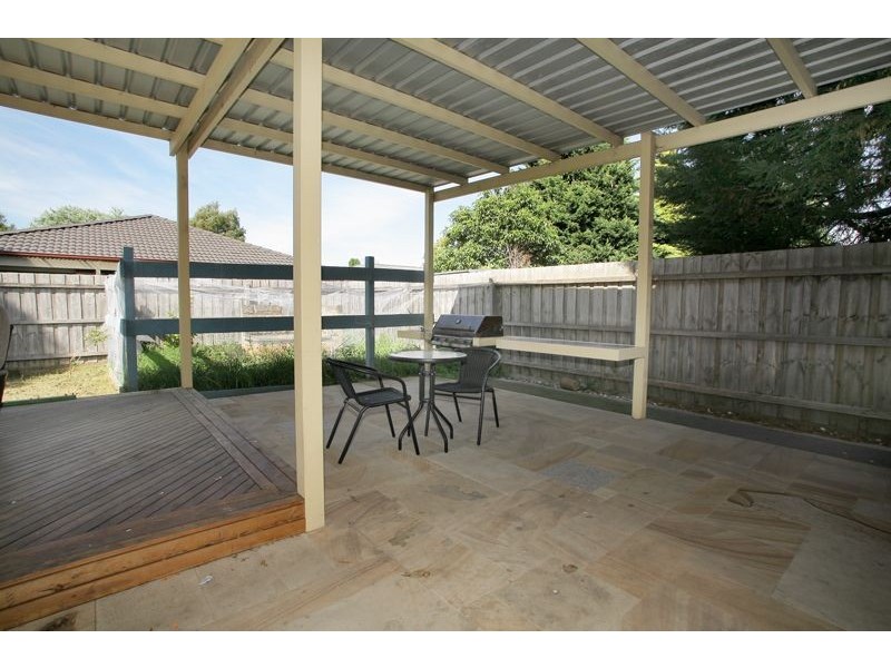 16 Hazeldean Court, Hampton Park VIC 3976