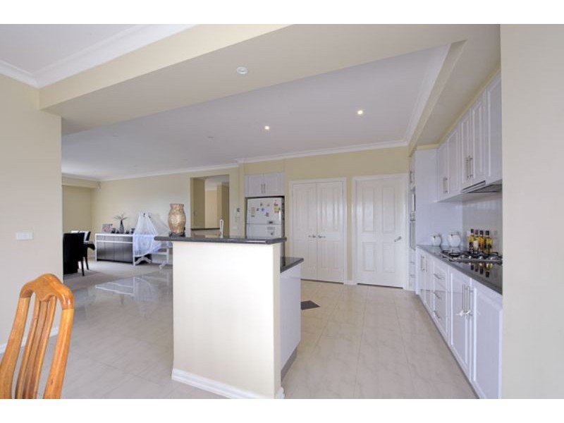 5 Lockwood Rise, Lynbrook VIC 3975