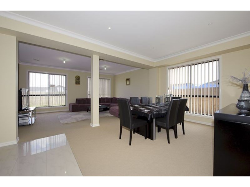 5 Lockwood Rise, Lynbrook VIC 3975