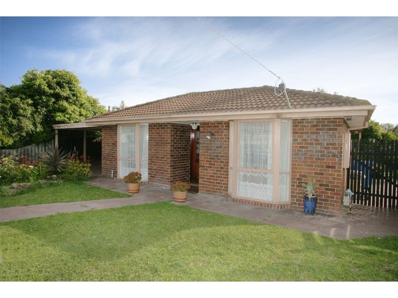 13 Sarah Place, Hampton Park VIC 3976