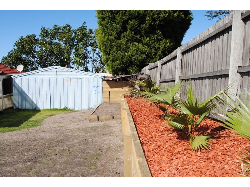 4 Albany Court, Endeavour Hills VIC 3802