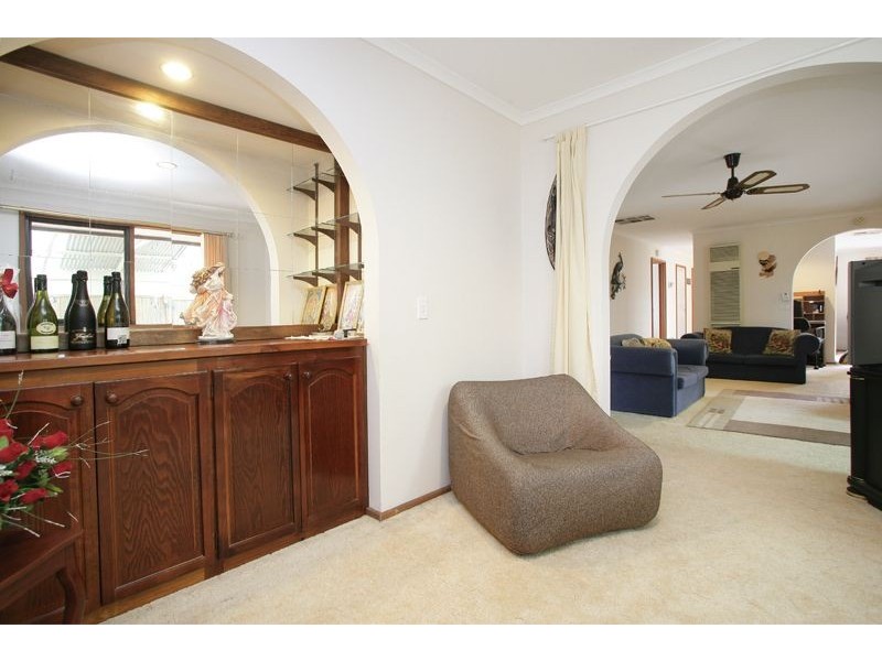 37 Eyebright Square, Hallam VIC 3803