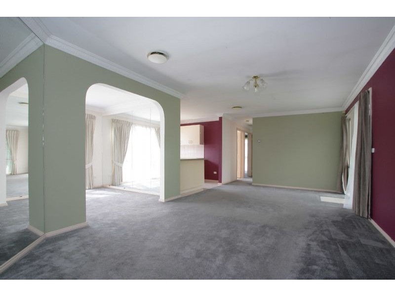 10 Huntington Drive, Hampton Park VIC 3976