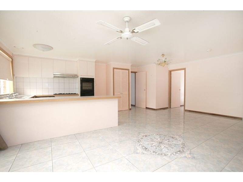 9 Dalvana Court, Hampton Park VIC 3976