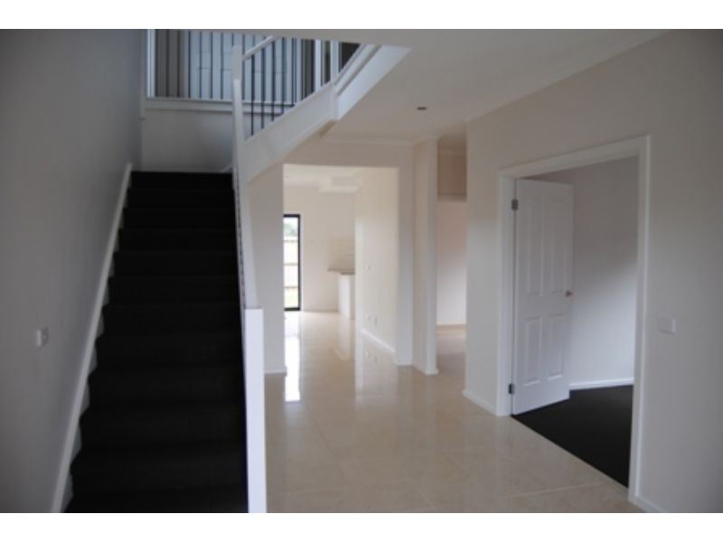 10 Georgetown Way, Officer VIC 3809