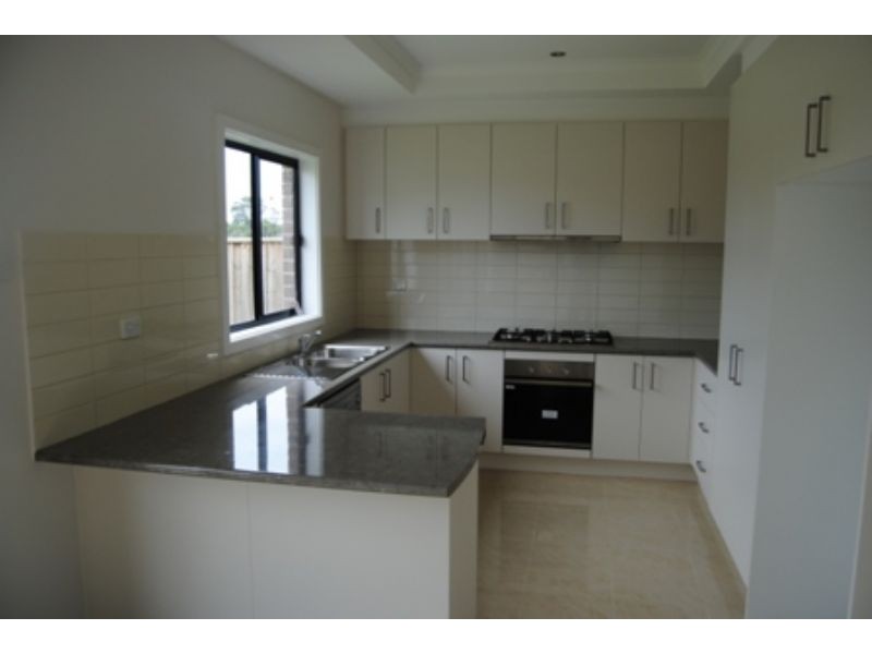 10 Georgetown Way, Officer VIC 3809