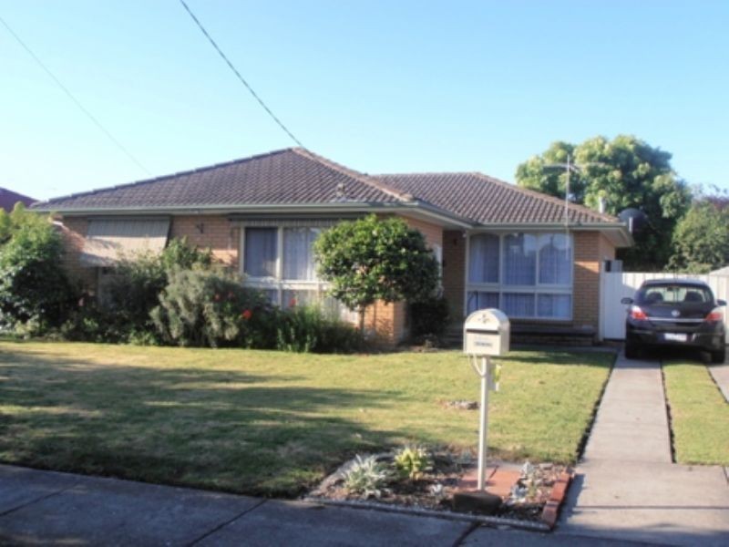 7 Garnet Court, Hampton Park VIC 3976