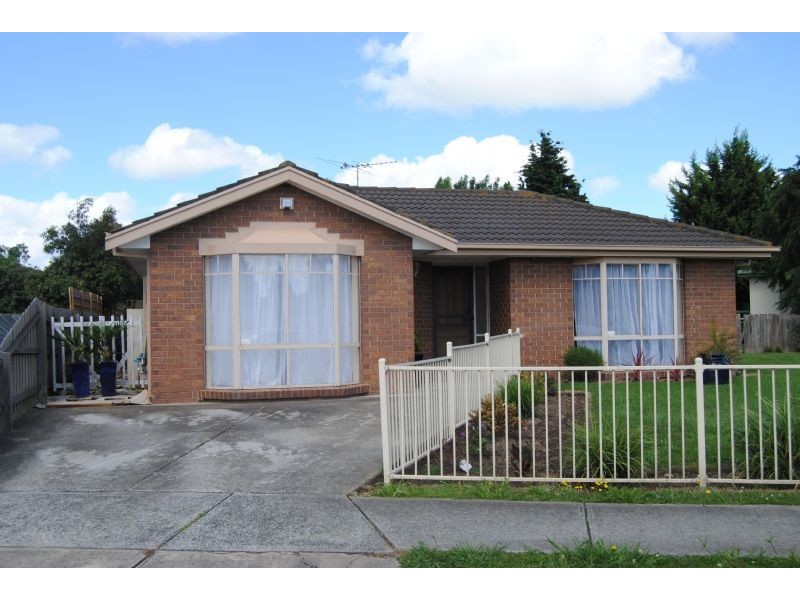 41 Narellan Drive, Hampton Park VIC 3976