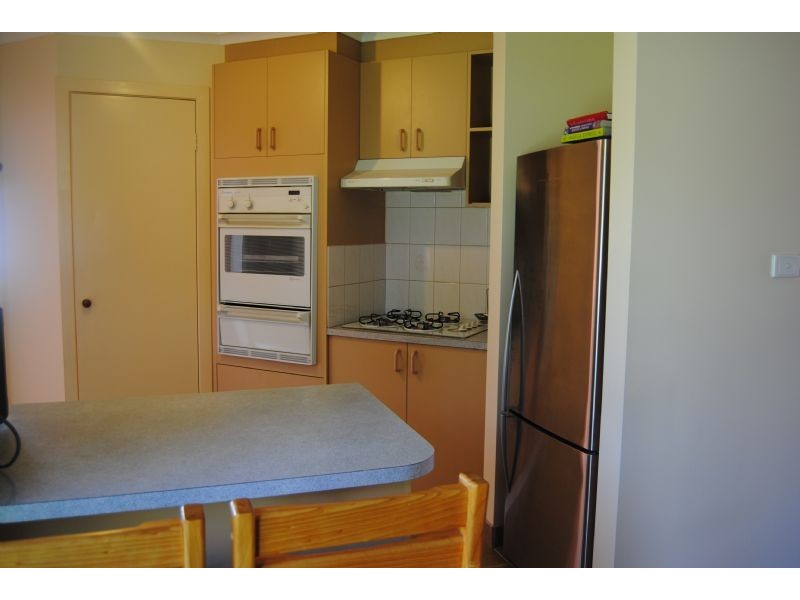 41 Narellan Drive, Hampton Park VIC 3976