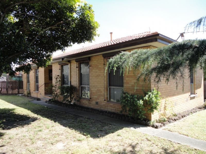 120 Pound Road, Hampton Park VIC 3976