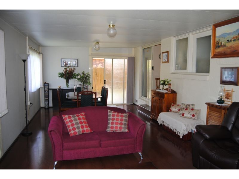 10 Millswyn Avenue, Hampton Park VIC 3976