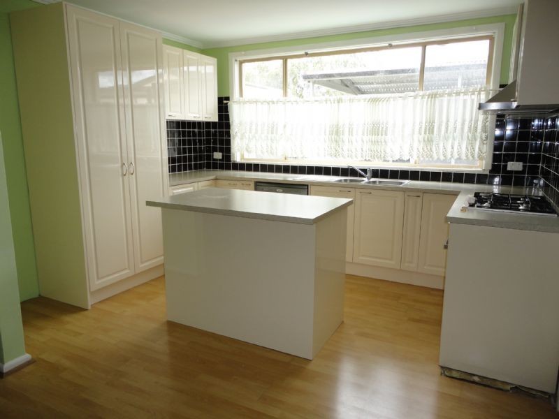 1/6 Hayes Road, Hampton Park VIC 3976