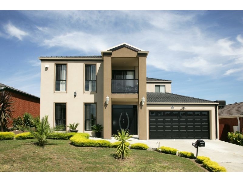 11 Executive Mews, Hampton Park VIC 3976
