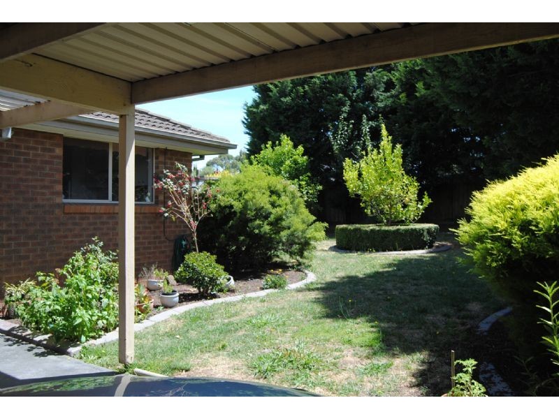 48 Strong Drive, Hampton Park VIC 3976