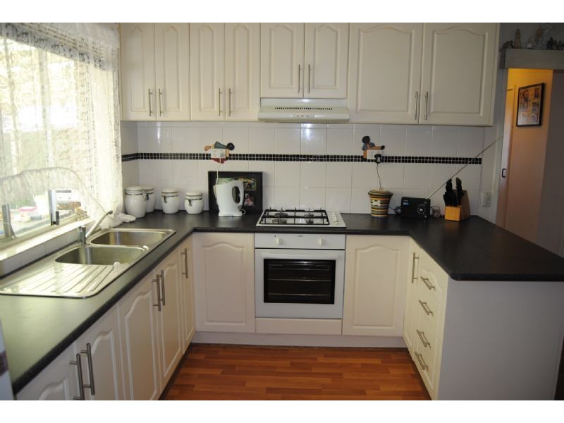 19 Millswyn Avenue, Hampton Park VIC 3976