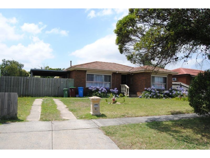 19 Millswyn Avenue, Hampton Park VIC 3976