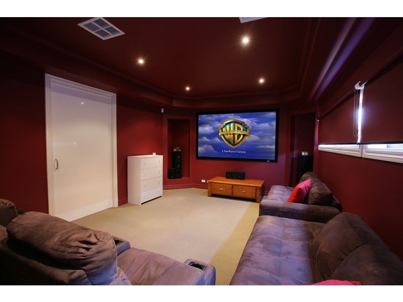 19 Sigvard Boulevard, Hallam VIC 3803