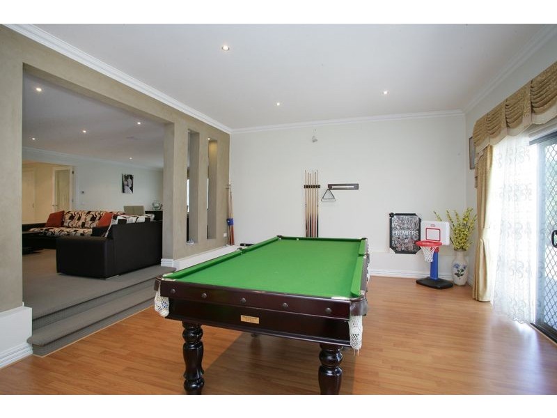 19 Sigvard Boulevard, Hallam VIC 3803