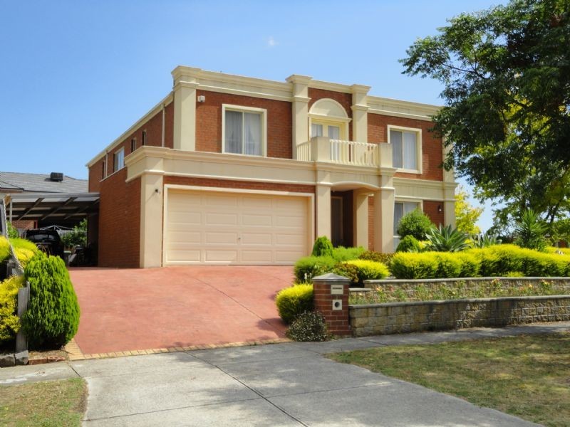 35 Grenfell Rise, Narre Warren South VIC 3805