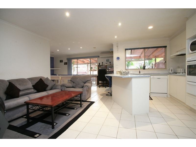 34 The Parkway, Hampton Park VIC 3976