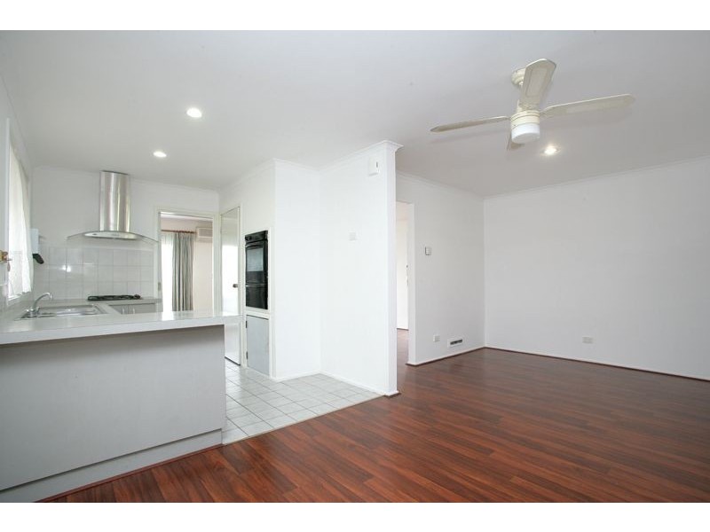 6 Ballina Place, Hampton Park VIC 3976