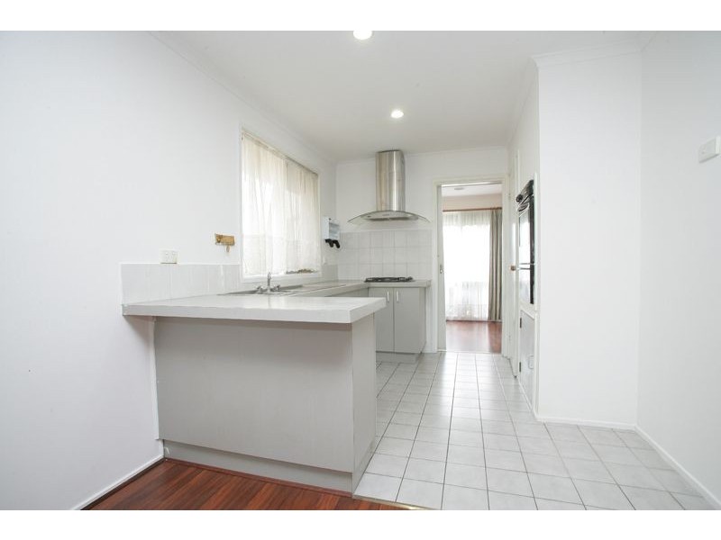 6 Ballina Place, Hampton Park VIC 3976