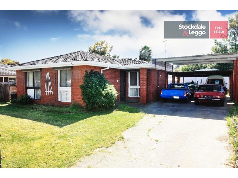 8 Trawalla Court, Hampton Park VIC 3976