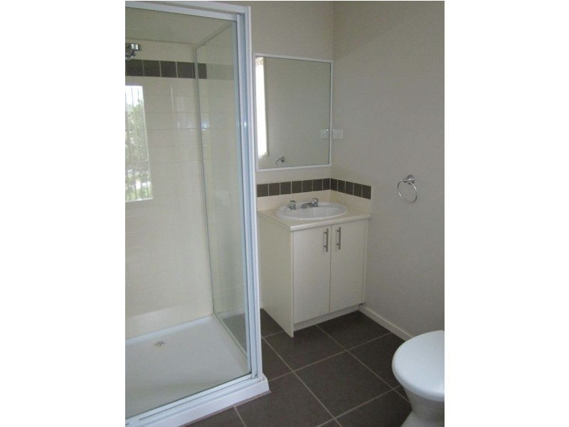 20 Domino Way, Hampton Park VIC 3976