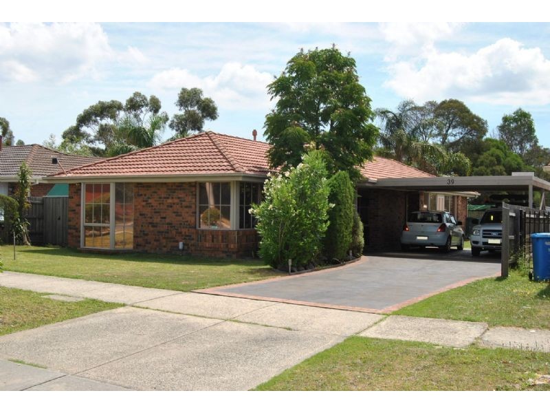 39 Springfield Crescent, Hampton Park VIC 3976