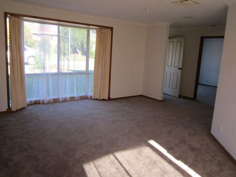 13 Belvedere Court, Hampton Park VIC 3976